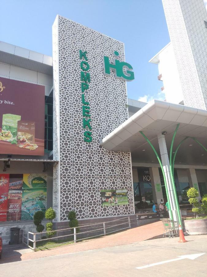 Seri Lagenda Apartment Kuah Exterior foto